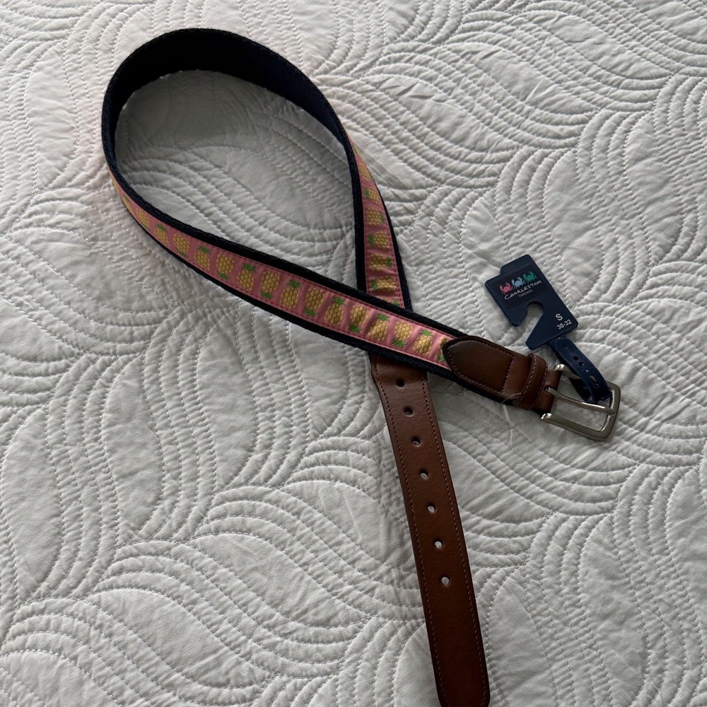 Charleston Threads Men’s Belt with Pink Patterned 🍍Strap
